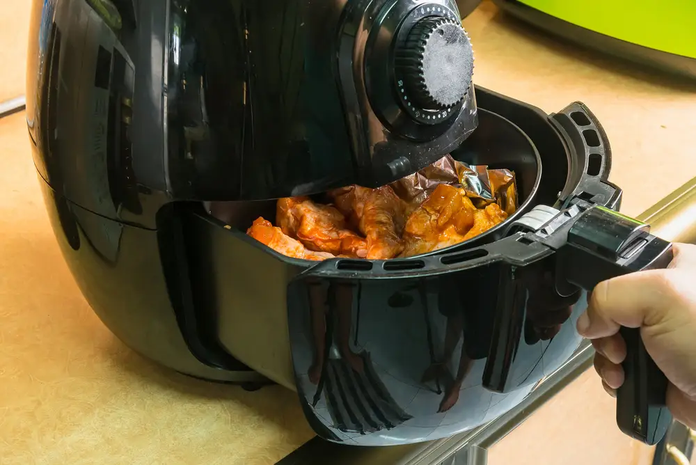 Heißluftfritteuse Größe: Wieviel Liter für wie viele Personen sollte der Airfryer haben?