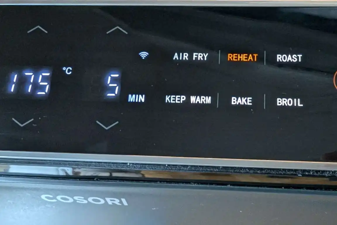 COSORI Airfryer Aufwärm Funktion